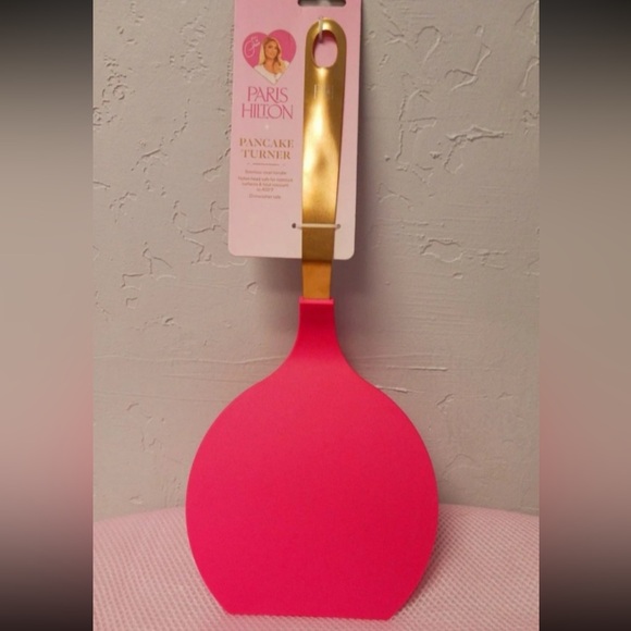 Paris Hilton Hot Pink Pancake Turner - Picture 1 of 1
